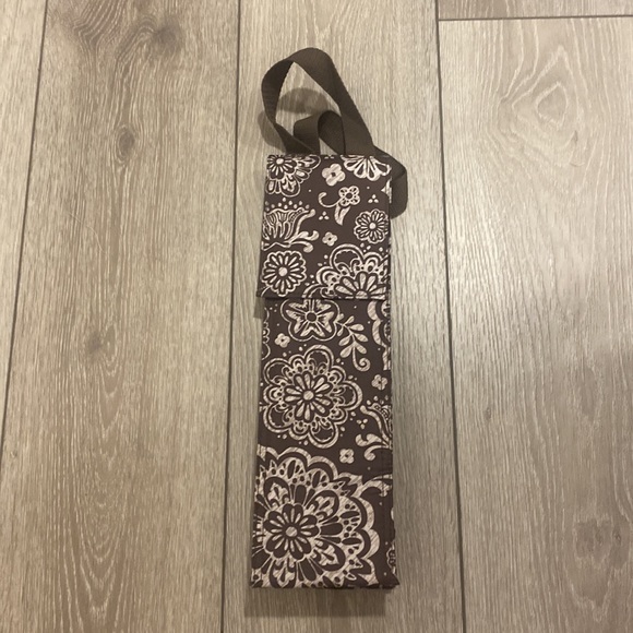 thirtyone Kitchen Thirty One Thermal Bottle Carrier Poshmark